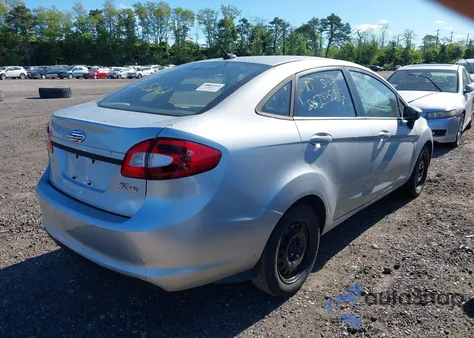 2013 Ford Fiesta S из США, поврежденный, VIN 3FADP4AJ6DM223132